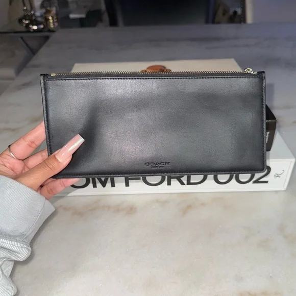 Coach Black Leather Zip Pouch Clutch Minimalist Wristlet - Picture 1 of 9